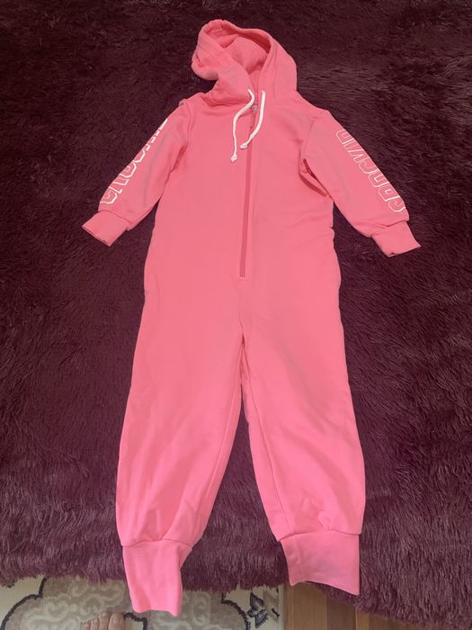 Комбинезон детский на осень новый