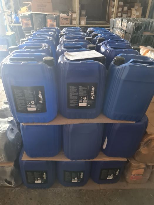 Масло Моторное и трансмиссионное.