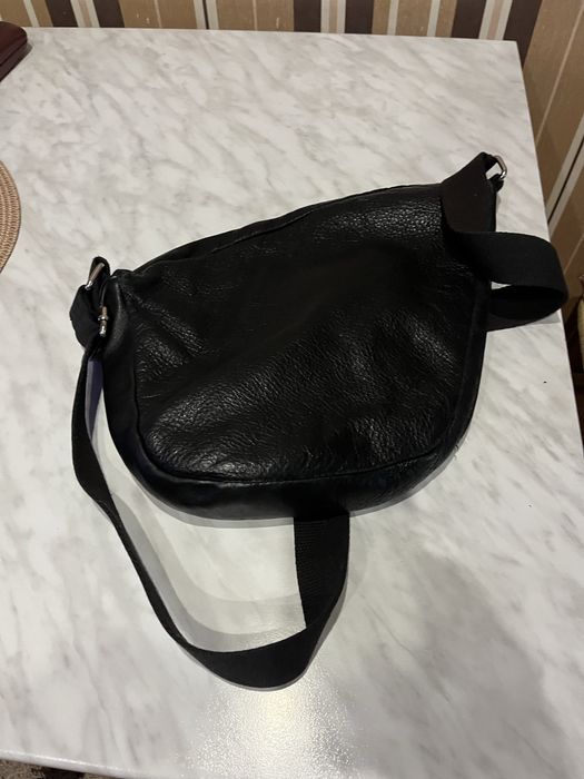 Мъжка чанта за през рамо