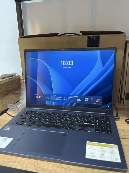 Ноутбук Asus Vivobook