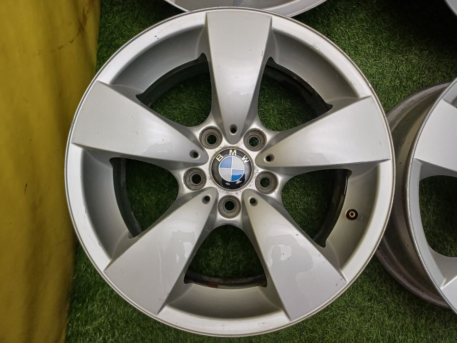Диски R17 5×120 на BMW.