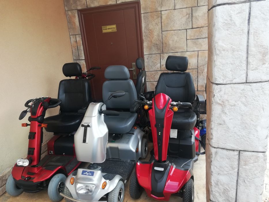 Инвалидна електрическа количка скутер