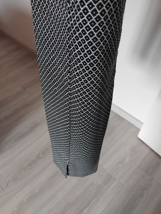 pantaloni dama marimea 36