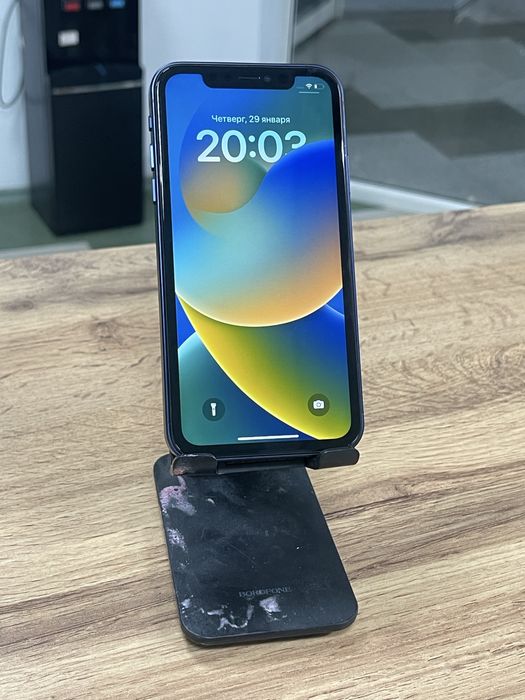 Продам айфон 11 под Iphone 17 PRO