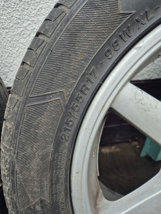Шины летние 4 штук.