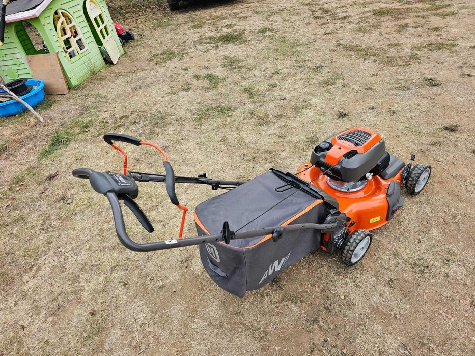 4х4 СамоХодна Косачка HUSQVARNA  .Honda. Като НОВА