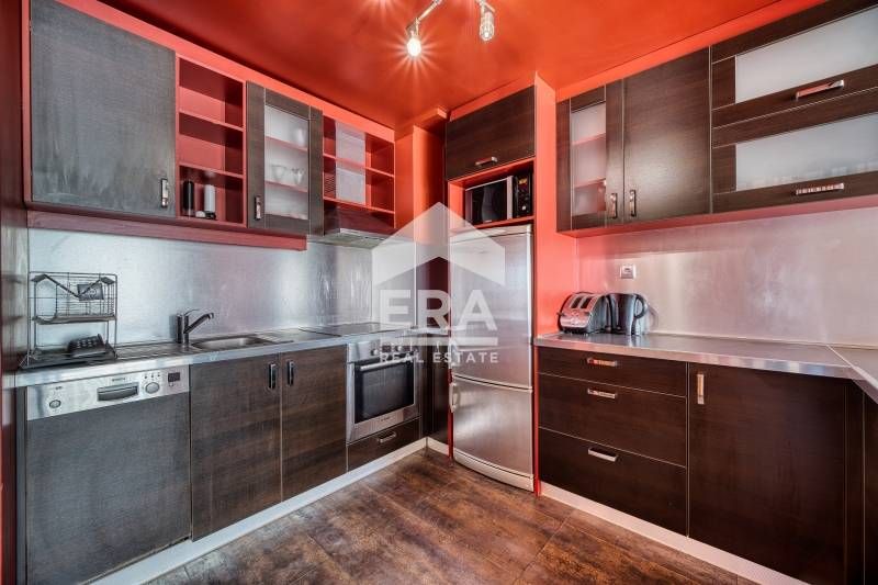 Продава се Тристаен апартамент в Варна, Победа - 90 кв.м за 1116 €/кв.м - Снимка #7