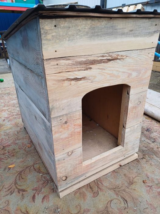 Продам будку для собаки