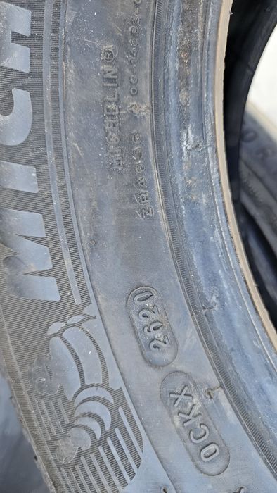 2бр гуми 205 60 16 дот 20 мишелин