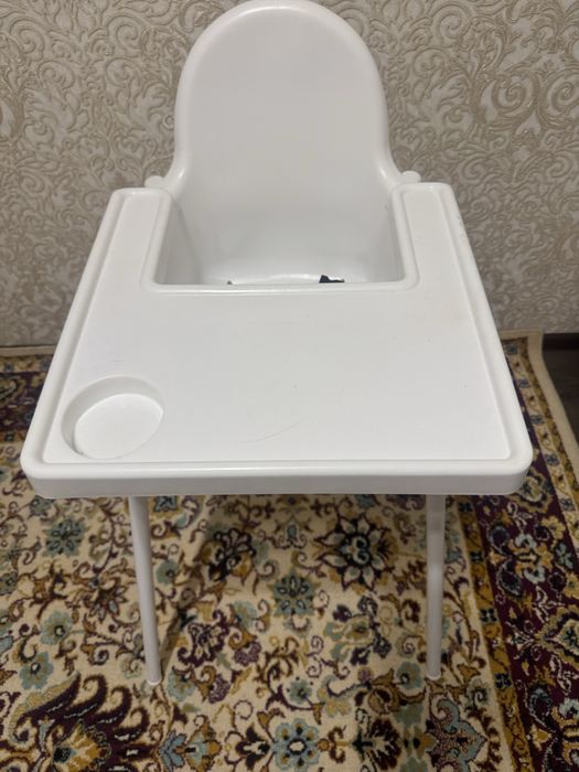 Стол для кормления
