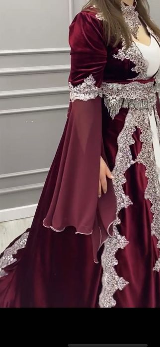 Кафтан за къна вечер