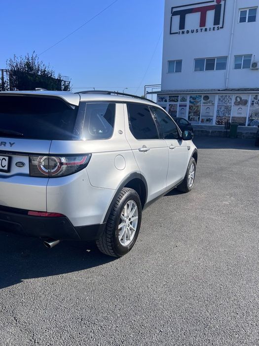 Land Rover Discovery Sport 2016 diesel, 10.727 € — imagine 5