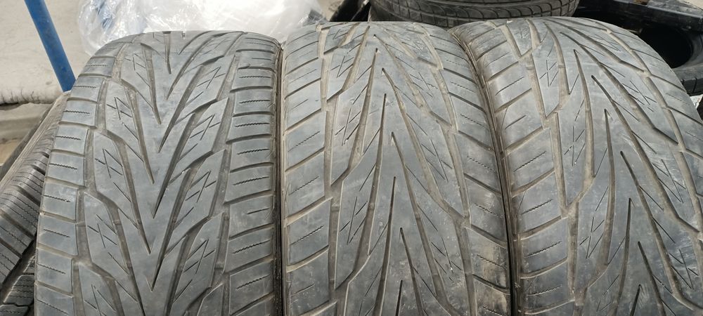 Три баллона Toyo. Поштучно