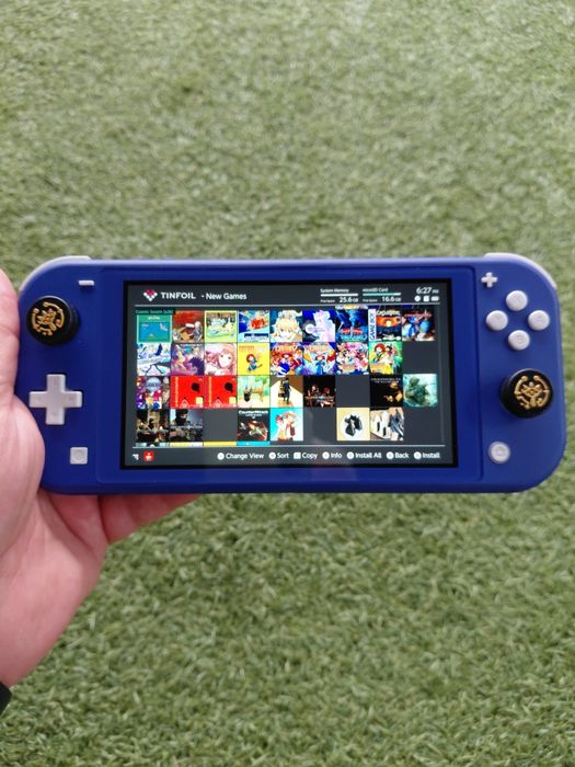 Nintedo Switch Lite modat cu cip raspberry pi 2040 si card de 128 Gb