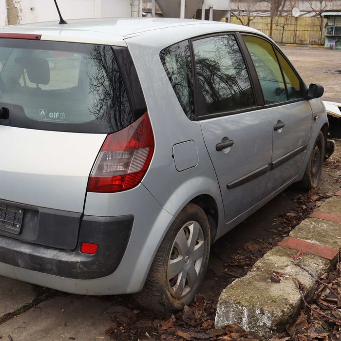 Рено меган Сценик 1.9дци 120 к.с.2003 г.Само на части