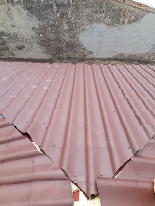 Reparatii acoperisuri montaj tigla Alba Iulia • OLX.ro