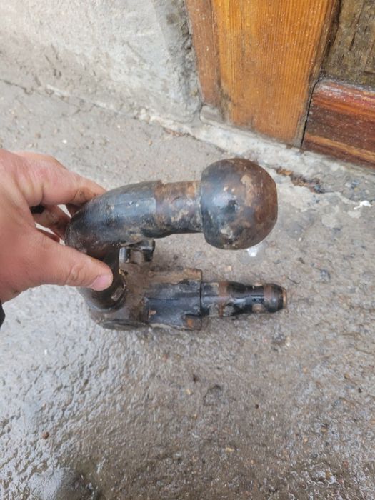 Фаркоп тягово-сцепное  БМВ е34 устройство