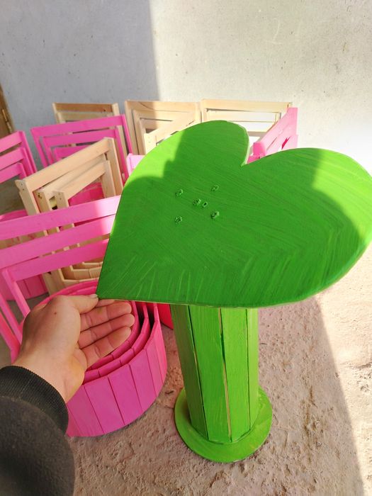 Gul savatlar meva savatlar bor