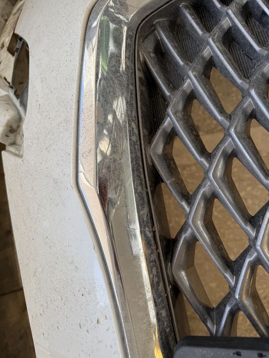 Продам передний бампер на хавал H6