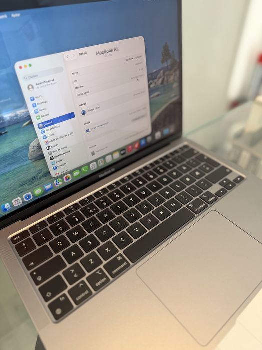MACBOOK Air M1 2020 256Gb/8Gb Ram @atsgsm.ro