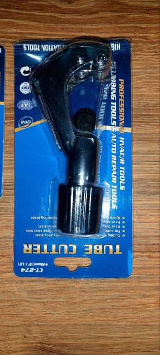 Продается труберез для медных труб.