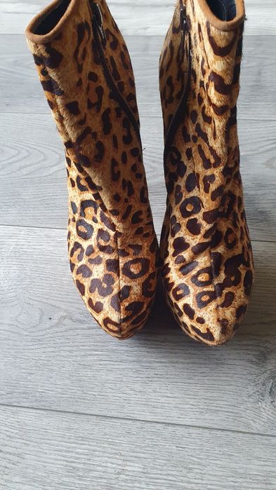 Botine Christian Louboutin