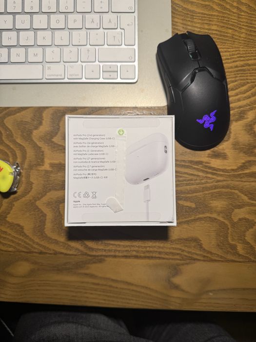 AirPods Pro 2 de vanzare