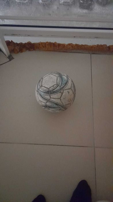 Футбольный мяч..