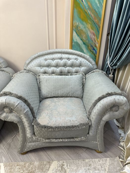 Диван сатылады 6адамдық