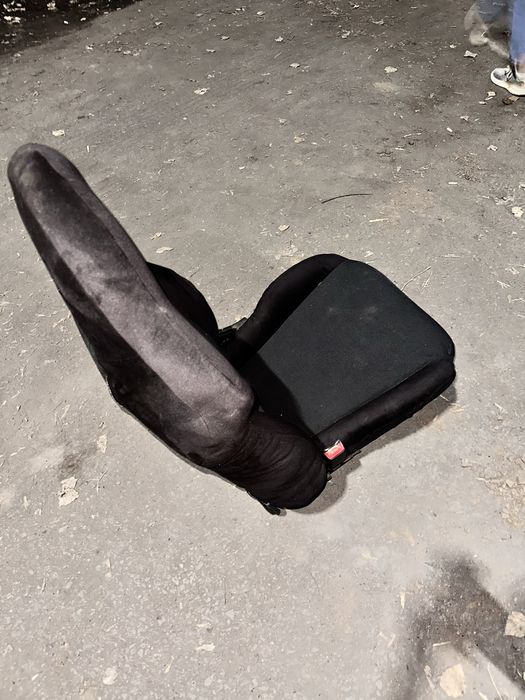 Продам сиденье полуковши с митсу гто