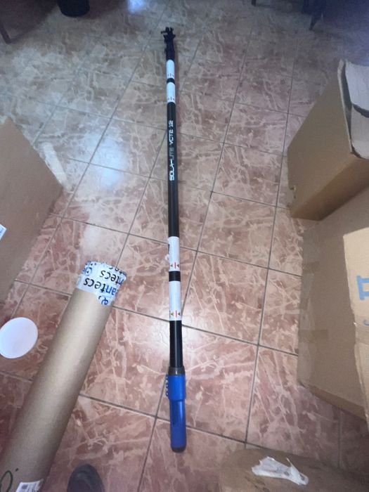 Почистваща техника за Соларни Панели