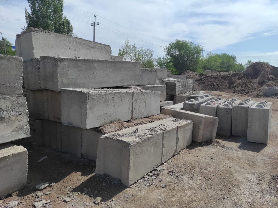 ФБС фундаментные блоки 4,5,6, плиты перекрытия