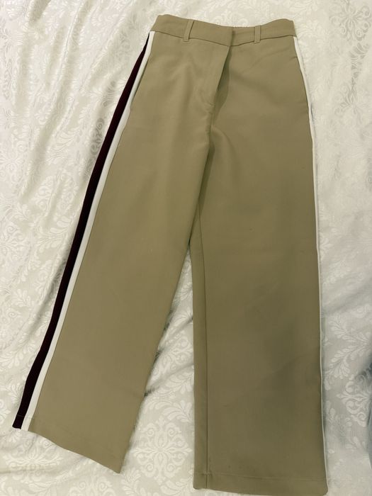 Одежда для девочек брюки хорошего качества