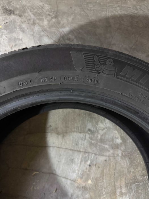 Michelin Primacy 4 235/50 R18