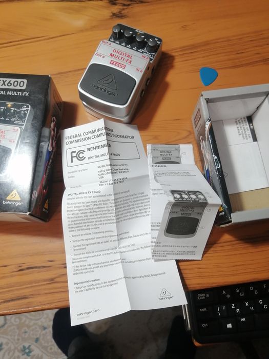 Педаль эффектов для гитары