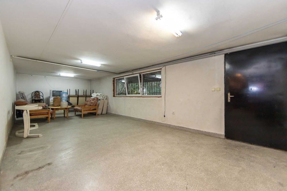 Дава се под наем Къща в София, в.з. Малинова долина - 375 кв.м за 1650 € - Снимка #10