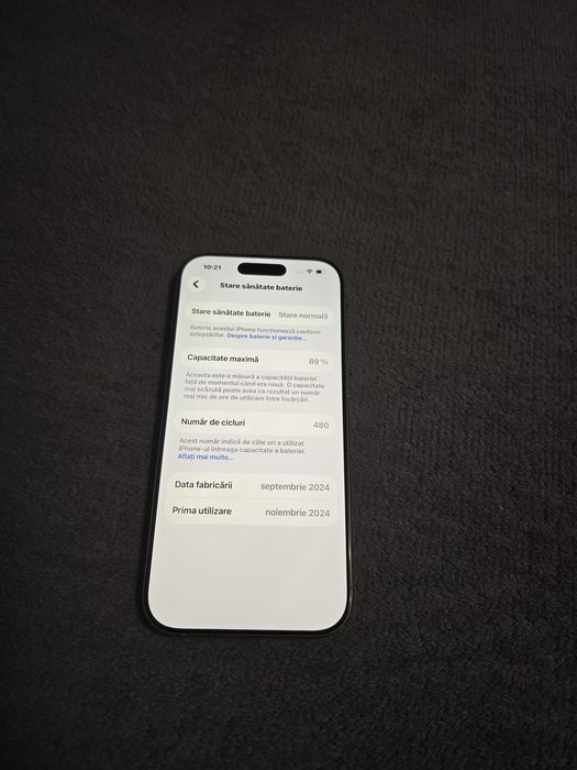 Vand/Schimb Iphone 16 pro/128 gb impecabil