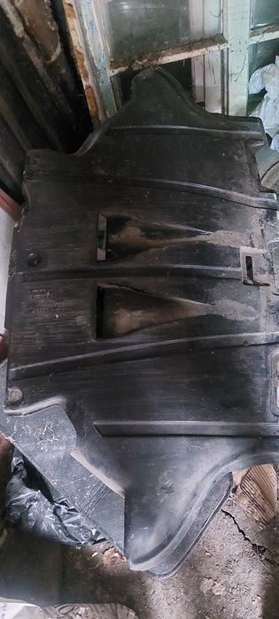 Защита Ауди Б4 б/у