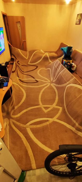 Продам ковёр б/у