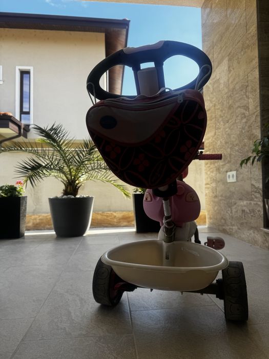 Бебешка триколка