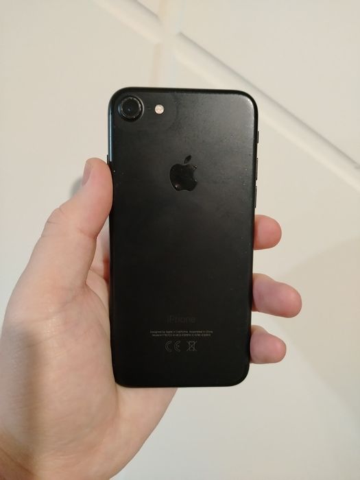iPhone 7 продам телефон