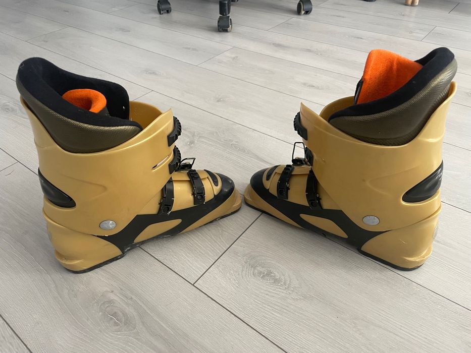 Ски обувки Rossignol