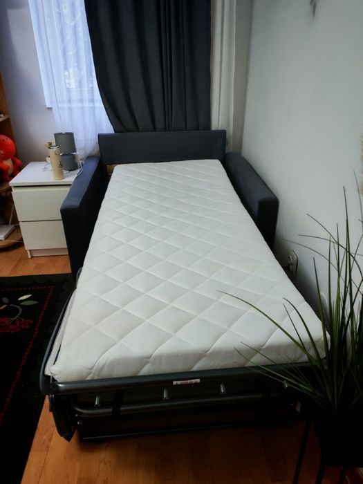 Vând fotoliu extensibil nou nouț cu ridicare personala din Brașov!