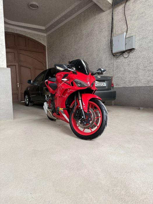 DUCATI 400 Kub 200ga chiqadigoni