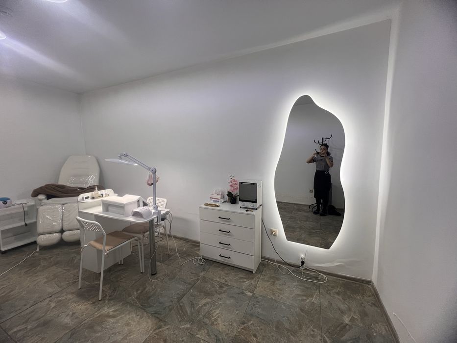 Все для маникюра, оборудованье