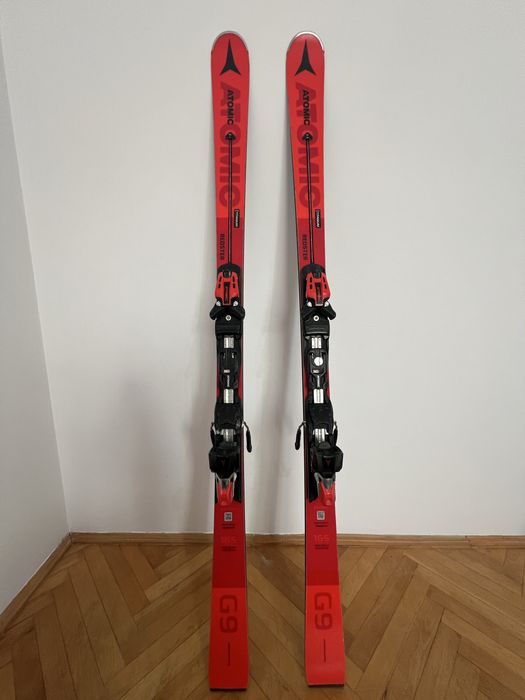 Schiuri Atomic Redster G9 165cm