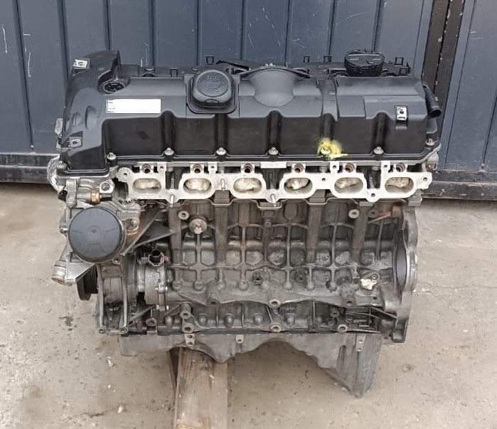 Двигатель БМВ BMW N52b30.