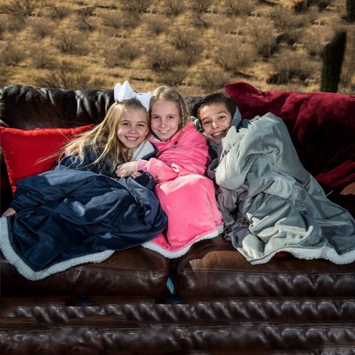 Универсален ежедневен халат / Одеяло с ръкави