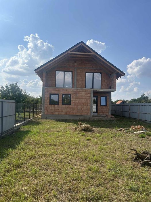 Casa de vanzare