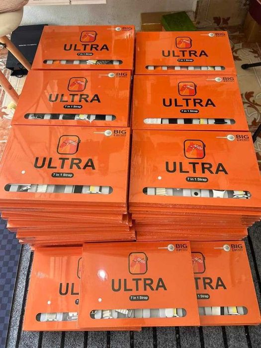 Ултра смарт часовник 7в1 със 7 различни каишки, Smart Watch